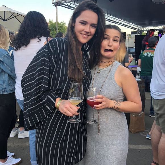 Meet your Posher, Andi - Picture 1 of 1